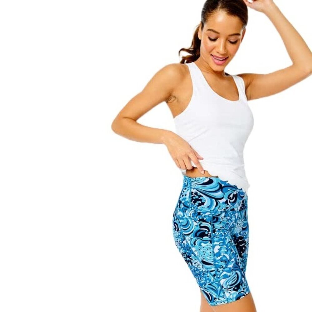 NWT Lilly Pulitzer South Beach High Rise Short in Resort White Mermazing #9203